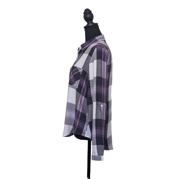 Eddie Bauer | Woman's Plaid Button Up Shirt Size M - Picture 3 of 9